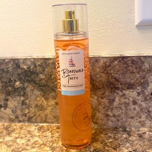 Bath and Body works Boardwalk Taffy mist